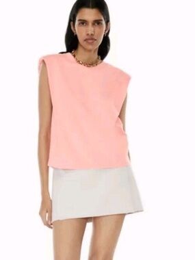 Aritzia Babaton Shoulder Pad Tank